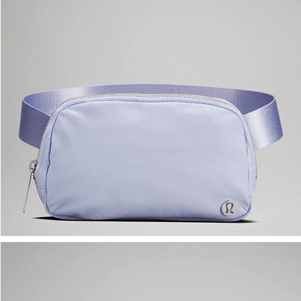 lululemon belt bag NWOT pastel blue